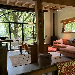 https://lake-house-i-alauzet-ecolodge-nature-spa.midi-pyreneeshotels.com