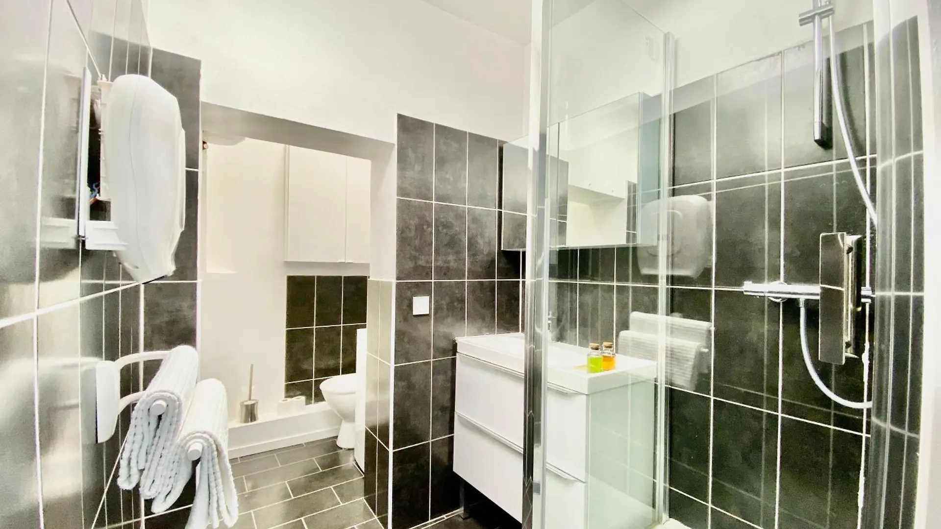 Appartement Èrsextius, SF, Aix-en-Provence 0*,
